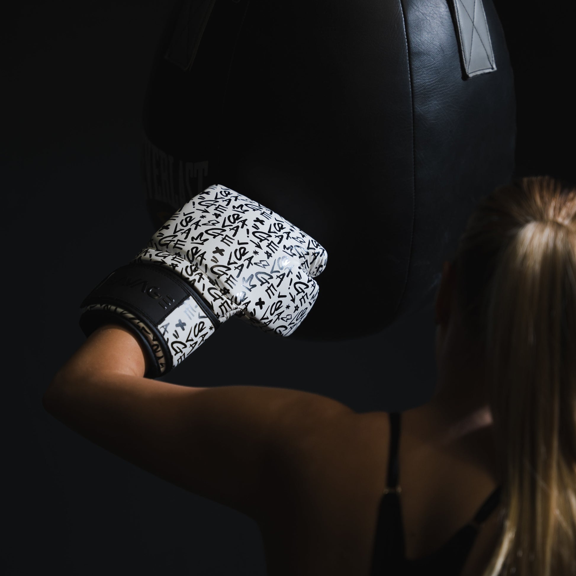 Savage Boxing - Power Gloves 14oz