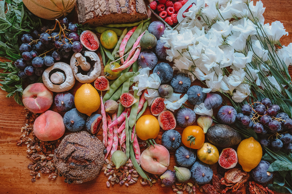 Unveiling the Organic Food Debate: Examining the Benefits and Controversies</p> <p> </p>