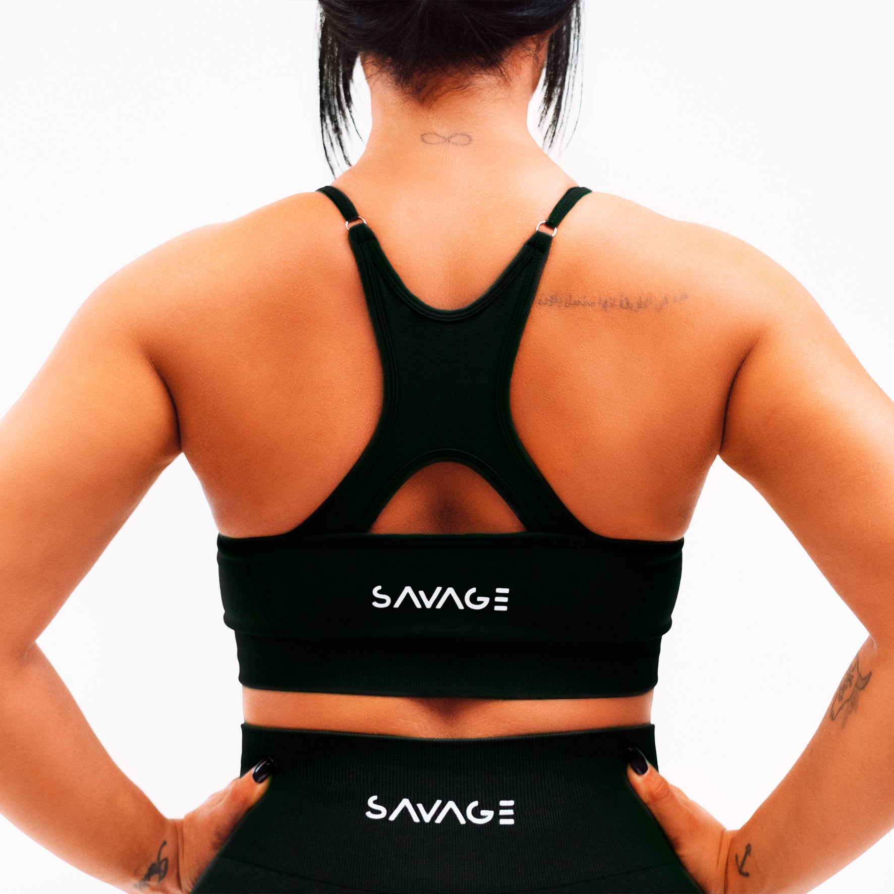 Sculpt Black Crop